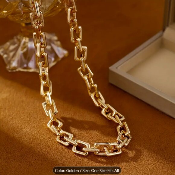 High Quality Luxurious Gold Plated  Geometry Fashion Necklace - Picture 6 of 7